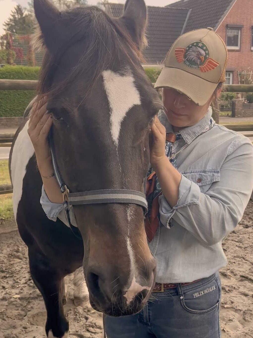 Dry Needling ist nicht Akupunktur – Warum die Chinesische Heilkunst tiefer wirkt als symptomorientiertes Nadeln